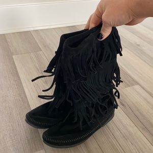 Minnetonka boots